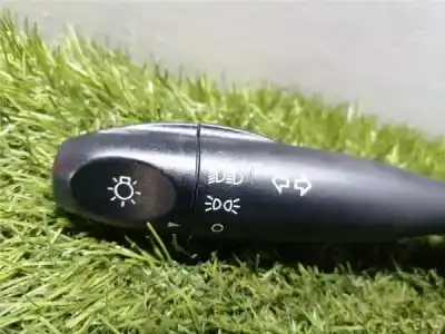 Peça sobressalente para automóvel em segunda mão comutador de piscas  por hyundai i10 i10 referências oem iam   