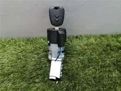 Second-hand car spare part Ignition Switch for CITROEN C4 PICASSO 2.0 HDi FAP CAT (RHR / DW10BTED4) OEM IAM references 9663123380  9663123380