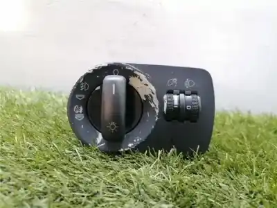 Second-hand car spare part HEADLIGHTS SWITCH for AUDI A3 (8P1)  OEM IAM references 8P1941531C  8P1941531C