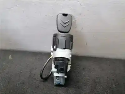 Second-hand car spare part Ignition Switch for CITROEN C3 1.0 VTi OEM IAM references 9663123380  9663123380