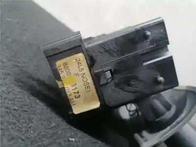 Second-hand car spare part indicator switch for dacia logan 1.4 cat oem iam references 8200213173  8200213173