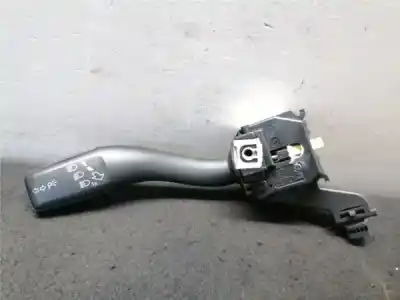 Pezzo di ricambio per auto di seconda mano Controllo Intermittente per AUDI A3 (8P1) 1.9 TDI Riferimenti OEM IAM 8P0853513C  8P0853513C