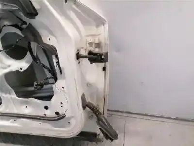 Peça sobressalente para automóvel em segunda mão porta da frente esquerda por bmw serie 1 berlina (e81/e87) sin ficha tec. referências oem iam   
