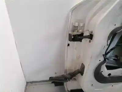 Peça sobressalente para automóvel em segunda mão porta dianteira direita por bmw serie 1 berlina (e81/e87) sin ficha tec. referências oem iam   