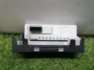 Pezzo di ricambio per auto di seconda mano display multifunzione per renault clio iii 1.5 dci diesel 68 cv / 50 kw riferimenti oem iam 8200307273  8200307273