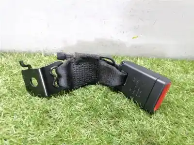 Piesă de schimb auto la mâna a doua CENTURA DE SIGURANTA STÂNGA SPATE pentru BMW SERIE 1 BERLINA 3P (F21) 1.5 116 d Efficient Dynamics [1.5 Ltr. - 85 kW 12V Turbodiesel] Referințe OEM IAM 621589200A  