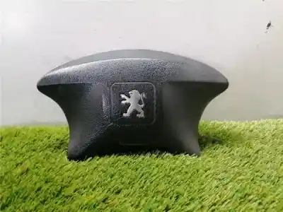 Pièce détachée automobile d'occasion AIRBAG AVANT GAUCHE pour PEUGEOT PARTNER (S2) 1.9 Combi Pro [1.9 Ltr. - 51 kW Diesel] Références OEM IAM 96454029XT  