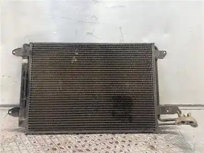 Pièce détachée automobile d'occasion CONDENSEUR DE CLIMATISATION pour SEAT LEON (1P1) 1.9 TDI 105 CV / 77 KW Références OEM IAM 1K0820411F  