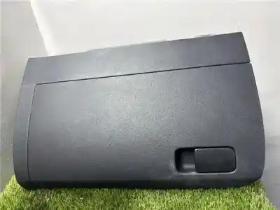 Pièce détachée automobile d'occasion BOITE À GANTS pour VOLKSWAGEN POLO V (6C1) (01.2014->) 1.4 Advance BMT [1.4 Ltr. - 55 kW TDI] Références OEM IAM 6R1857097  