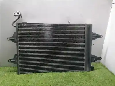 Peça sobressalente para automóvel em segunda mão CONDENSADOR / RADIADOR DE AR CONDICIONADO por SEAT IBIZA III (6L1) 1.9 SDI Referências OEM IAM 6Q0820411E  
