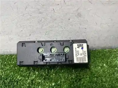 Second-hand car spare part multifunction display for opel corsa c 1.3 16v cdti cat (z 13 dt / ln9) oem iam references 565412769  13209460