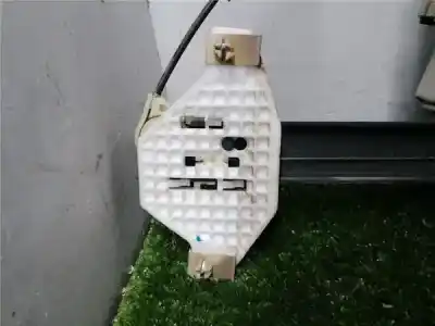 Second-hand car spare part passenger side right window regulator for opel antara no tiene datos oem iam references 96672883  96672883