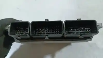 Second-hand car spare part ECU ENGINE CONTROL for RENAULT CLIO IV (BH_)  OEM IAM references 237104736R  V29050684