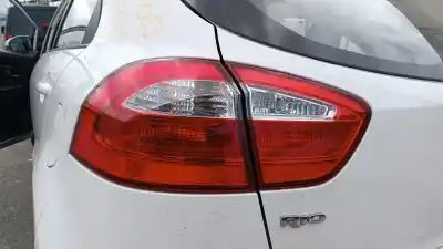 Pezzo di ricambio per auto di seconda mano lampada posteriore sinistra per kia rio basic riferimenti oem iam 