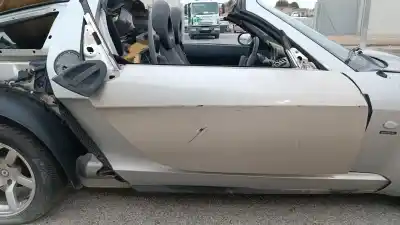 Pièce détachée automobile d'occasion porte avant droite pour smart roadster affection roadster (60kw) références oem iam   