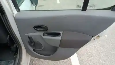Peça sobressalente para automóvel em segunda mão forra / revestimento da porta traseira direita por renault grand modus authentique referências oem iam 
