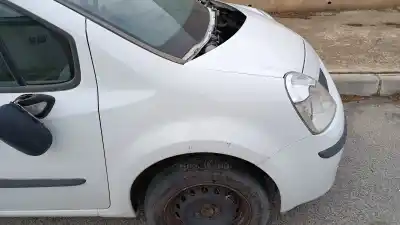 Peça sobressalente para automóvel em segunda mão guarda-lamas dianteiro direito por renault grand modus authentique referências oem iam 