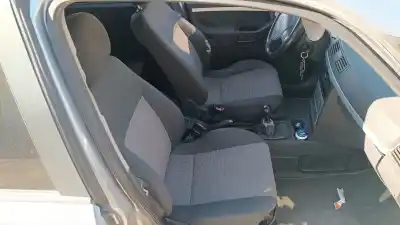 Peça sobressalente para automóvel em segunda mão assento dianteiro direito por opel meriva blue line referências oem iam 