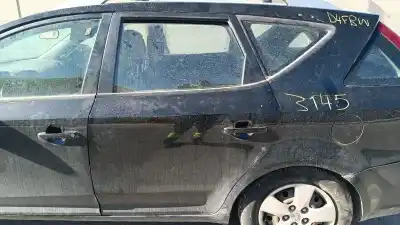 Peça sobressalente para automóvel em segunda mão porta do automóvel traseira esquerda por kia ceed (ed) (2006->) 1.6 concept [1.6 ltr. - 66 kw crdi cat] referências oem iam 