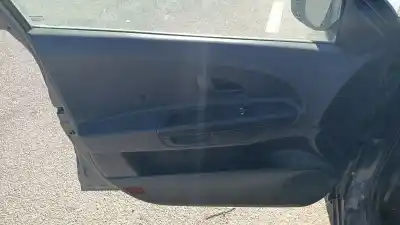 Peça sobressalente para automóvel em segunda mão forra / revestimento da porta dianteira esquerda por kia ceed (ed) (2006->) 1.6 concept [1.6 ltr. - 66 kw crdi cat] referências oem iam 
