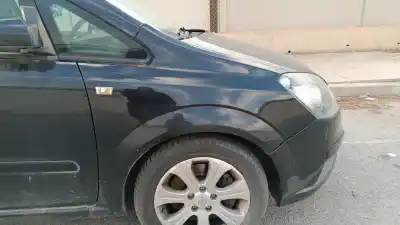 Peça sobressalente para automóvel em segunda mão guarda-lamas dianteiro direito por opel zafira b cosmo referências oem iam 