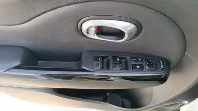 Peça sobressalente para automóvel em segunda mão botão / interruptor elevador vidro dianteiro esquerdo por kia soul burner referências oem iam 