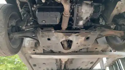 Peça sobressalente para automóvel em segunda mão charrió / suporte de eixo dianteiro por citroen c3 attraction referências oem iam 