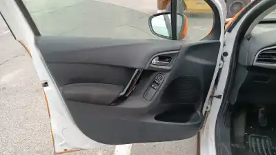 Peça sobressalente para automóvel em segunda mão forra / revestimento da porta dianteira esquerda por citroen c3 attraction referências oem iam 