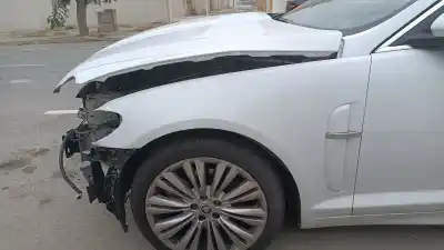 Second-hand car spare part left front fin for jaguar xf 3.0 v6 diesel cat oem iam references   