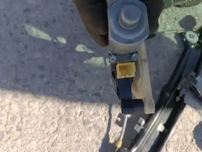 Second-hand car spare part driver left window regulator for audi a3 cabrio (8ve) basic quattro oem iam references 5q0595802b  