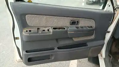 Pezzo di ricambio per auto di seconda mano rivestimento porta anteriore sinistro per nissan pick-up (d22) king cab 4x4 riferimenti oem iam 
