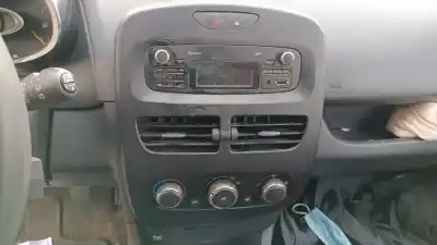 Автозапчастина б/у АУДІО СИСТЕМА / РАДІО CD для RENAULT CLIO IV (BH_)  Посилання на OEM IAM   