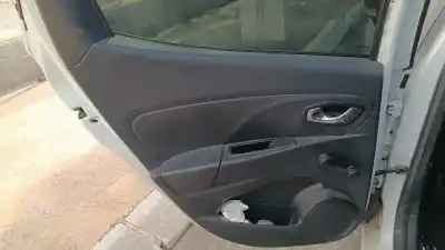 Автозапчасти б/у ОБИВКА ЗАДНЕЙ ЛЕВОЙ ДВЕРИ за RENAULT CLIO IV (BH_)  ссылки OEM IAM   