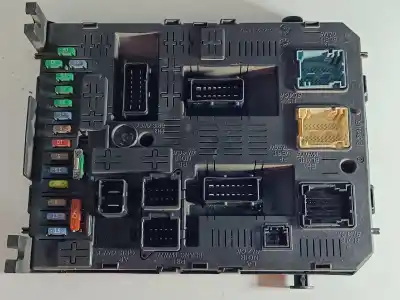İkinci el araba yedek parçası RÖLE/SIGORTA KUTUSU için FIAT SCUDO FURGÓN (272)  OEM IAM referansları 281197595  
