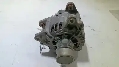 Second-hand car spare part alternator for seat leon st (5f8) fr oem iam references 04e903015