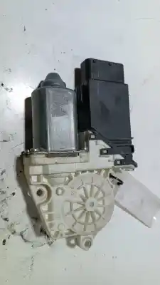 Автозапчасти б/у мотор стекла переднего правого за seat leon (1m1) 1.9 tdi ссылки oem iam 9776101434203  