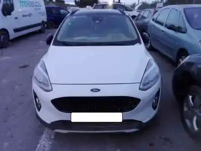 Tweedehands auto-onderdeel VOORBUMPER voor FORD FIESTA (CE1)  OEM IAM-referenties   