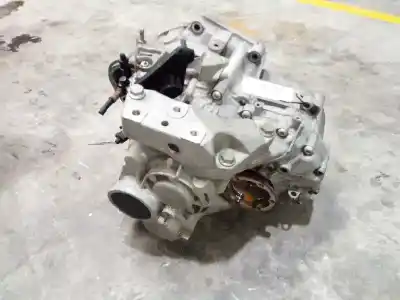 Second-hand car spare part gearbox for volkswagen passat b6 variant (3c5) 2.0 tdi 16v oem iam references kdn