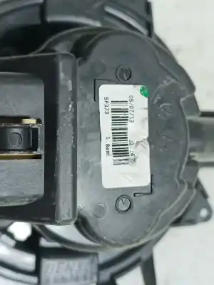 Second-hand car spare part heating fan for renault captur helly hansen 90 cv / 66 kw oem iam references 5p3730000