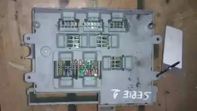 Peça sobressalente para automóvel em segunda mão caixa de fusíveis e relés por bmw serie 1 berlina (e81/e87) 2.0 16v cat 150 cv / 110 kw referências oem iam 690660703  63210231030101