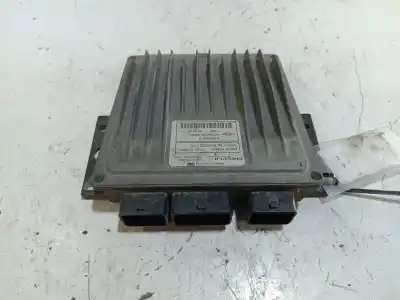 Автозапчасти б/у БЛОК УПРАВЛЕНИЯ ДВИГАТЕЛЕМ за RENAULT CLIO II FASE II (B/CB0)  ссылки OEM IAM 8200303619  8200129063