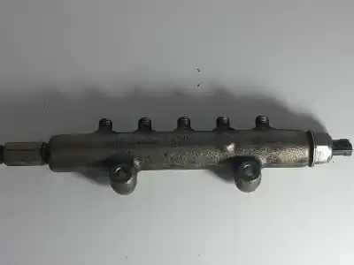 Автозапчастина б/у рампа инжектора для mitsubishi montero (v80/v90) 3.2 di-d cat посилання на oem iam 01j12100