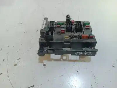 Peça sobressalente para automóvel em segunda mão caixa de fusíveis e relés por peugeot 307 break / sw (s1) break xr referências oem iam 9646405180