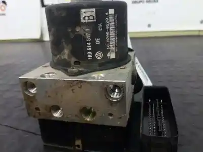 Peça sobressalente para automóvel em segunda mão abs por seat leon (1p1) 2.0 tdi 16v referências oem iam 1k0614517t