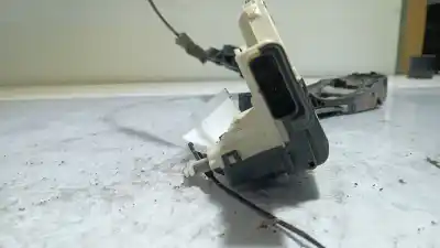 Peça sobressalente para automóvel em segunda mão fechadura da porta dianteira direita por citroen c4 cactus feel referências oem iam 