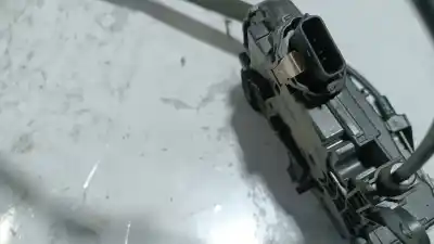 Peça sobressalente para automóvel em segunda mão fechadura da porta traseira esquerda por renault captur limited 118 cv / 87 kw referências oem iam 805034742r