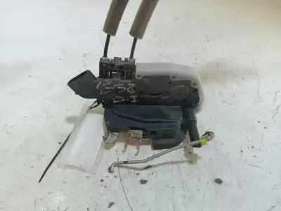 Автозапчастина б/у ЗАМОК ПЕРЕДНІХ ДВЕРЕЙ ЛІВИЙ для NISSAN X-TRAIL (T32)  Посилання на OEM IAM B4JRAXJ  T2411440