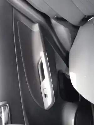 Автозапчасти б/у обивка передней правой двери за suzuki swift (az) gle ссылки oem iam   