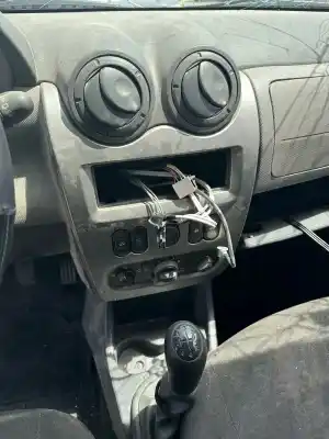 Peça sobressalente para automóvel em segunda mão comando de sofagem (chauffage / ar condicionado) por dacia sandero ambiance referências oem iam 