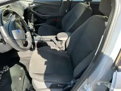 Second-hand car spare part left front seat for ford focus iii 1.5 tdci oem iam references 